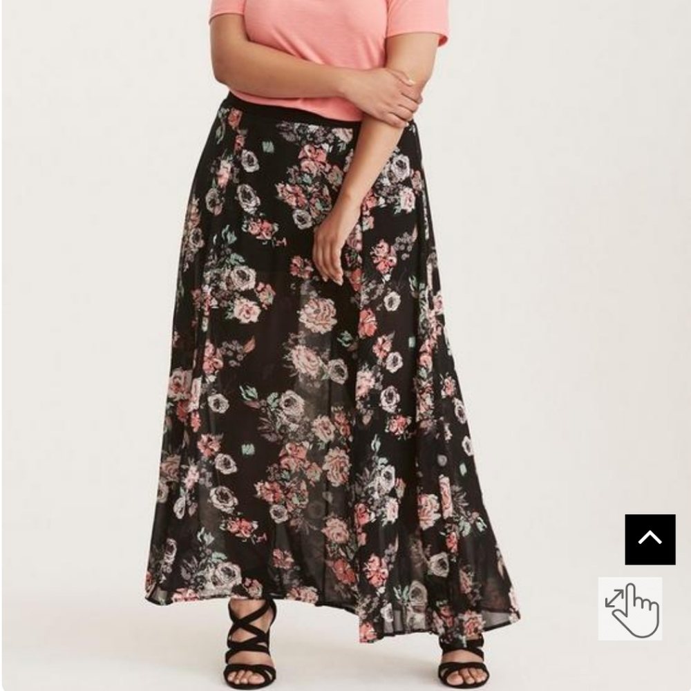 Plus Size 2X Torrid Maxi Chiffon High Waisted long Skirt Floral pretty spring!